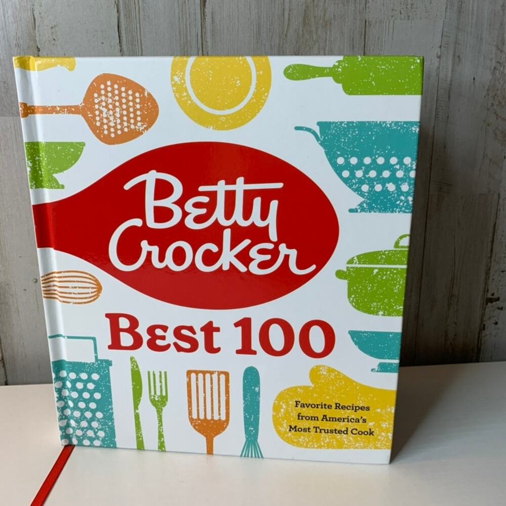 Betty Crocker Best 100 Cookbook Hardcover 270 Pages